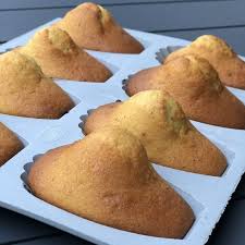 A L Heure Du Gouter Madeleines Bien Bossues Pate A Choux Recettes De Cuisine Recette Madeleine Recette Petit Gateau