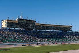 8:30pm/et gragson started the race from the pole, led the most laps, and swept all three stages to claim his second. What Times Does The 2018 Nascar Cup Playoff Race At Kansas Start