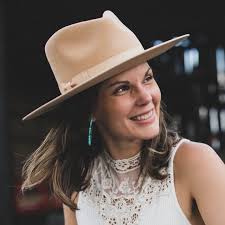 Evie Wilkinson (@ewilks) • Instagram photos and videos