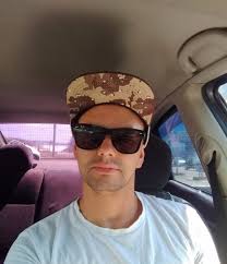 Iuren Rumpel (@IurenR)