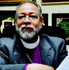 Programas educativos de Iglesia Episcopal reducen décifit aulas