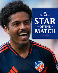 Threading the (Space) Needle. 🪡