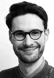 Andrea Dinger's Instagram, Twitter & Facebook