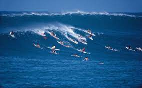 The area's coral reefs can be hazardous to the. Torypedia Sunset Beach Hawaii Surfing Surfing Photography