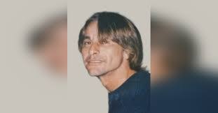 Chris Eimer's Instagram, Twitter & Facebook