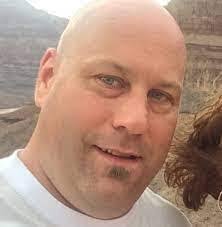 Aaron Renicker's Instagram, Twitter & Facebook