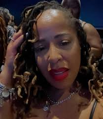 Kimberly Pointer (@adoseofkimmie) · Instagram photos and videos