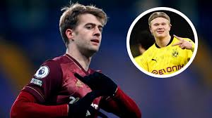 Patrick bamford's style of play. Bielsa Looking For Bamford To Be More Like Leeds Fan Haaland As Striking Homework Is Set Goal Com