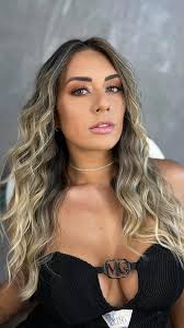 Vocês não sabem o prazer que é estar de volta!!! Haha fazia algum tempo que  não produzia conteúdos, mas me comprometo fazer com mais frequência 😍 ,  Essa produção teve o auxílio do maravilhoso ...