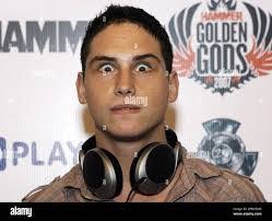 Rob Rolfe's Instagram, Twitter & Facebook