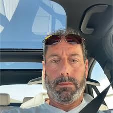 Robert Super Email & Phone Number