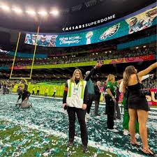 Julie Bacanskas - Philadelphia Eagles | LinkedIn