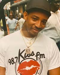 A date bob sey ball and music is one.salute