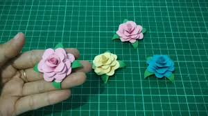 Setelah pada tutorial sebelumnya kita membahas mengenai cara membuat bunga dari kertas secara general, pada tutorial kali ini kita akan membahas tuntas beragam cara membuat bunga dari kertas origami yang lebih simpel dan bervariasi. Cara Mudah Membuat Bunga Mawar Dari Kertas How To Make Easy Flower Paper Youtube