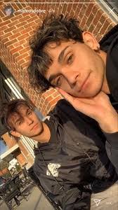 Marcus Rutledge's Instagram, Twitter & Facebook