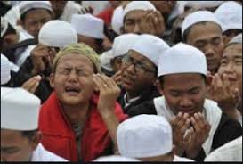 Jumat Barokah Ceramah Yang Membuat Jamaah Menangis Dara Co Id