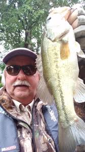 My 4th Largemouth caught at George's Creek