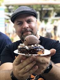 2018 40 Under 40: Valencia College associate professor among Orlando  winners