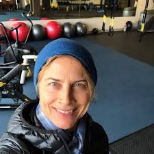 Carrie Cook has more talent in one strand of her hair than in fifty of  these dumbass nepo baby.