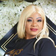 Aaliyah & Gigi didn't co-exist in this world, but I wanted to make this to  please my aching heart because I feel as if there are so many similarities  between the two.