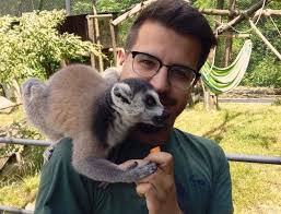 Natalie, Gründerin & Autorin bei Feelfarbig