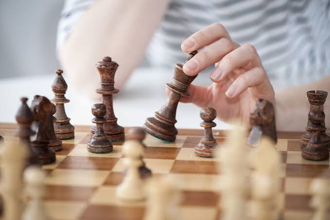 Illustrated Guide to the Chess Pieces