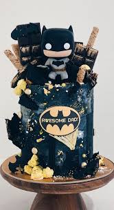17 super cool superhero cakes (please pin these gorgeous creations from their original source) Pretty Cake Ideas For Every Celebration Superhero Theme Cake