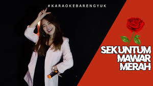 Learn the song with the online tablature player. Elvy Sukaesih Sekuntum Mawar Merah Cover By Sendy Ariani Youtube