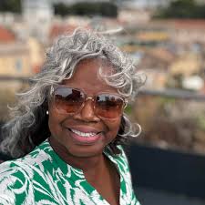 Restaurants offering delivery to Placencia peninsula?