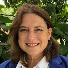 Maureen Kasper's Instagram, Twitter & Facebook