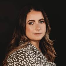 Patricia Eppinger's Instagram, Twitter & Facebook