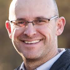 🏗️What is the first step in building a team onsite? 🚧Winning over the…