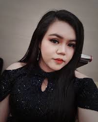 Steffi C (@steffichintya) • Instagram-Fotos und -Videos