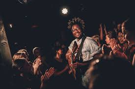 The latest stats, facts, news and notes on kelvin benjamin of the new york giants. Kelvin Jones Studio 672 Koln 22 04 2019 Bildergalerie Minutenmusik