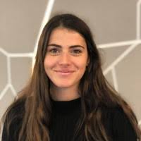 100+ perfis com “Céline”