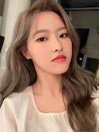 Can somebody pls tell me how to pronounce “Hyejoo” or “Hyeju” however its  spelled. : rLOONA