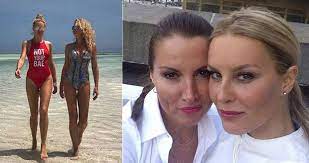 Simona krainová se může pochlubit o pět let starší sestrou yvonou. Simona Krainova Se Sestrou Rozzhavily Plaz Luxusnimi Tely Blesk Cz