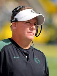 Oregon Coach Tells Bucs He's Staying Put