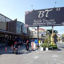 Unnamed road, pilangsari, kedawung, cirebon, jawa sahabat traveler, bhinneka shuttle menawarkan layanan mobil travel bandung jurusan cirebon. Paket Wisata Cirebon Kuningan 2 Hari 1 Malam Difawisata Com