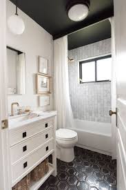 Black And White Bathroom Tiles Sarah Gibson Room For Tuesday Best Lifestyle Blog 2017 White Subway Tile Bathroom Bathroom Tile Designs Bathrooms Remodel