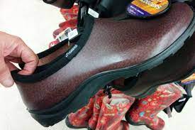 Best gardening shoes and clogs (in order). 10 Best Gardening Shoes Boots And Clogs In 2021 Epic Gardening