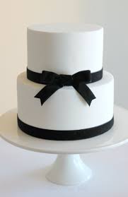 2 Tier Black And White Wedding Cakes Coco This Two Tier White Cake With Black Velvet Ribbon Is Inspired By A Beautiful Qu Wedding Cake Simple Elegant Wedding Cake Feeding White Birthday Cakes