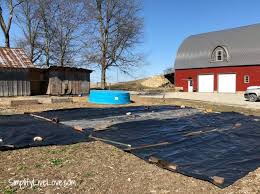 Aktuelle preise für produkte vergleichen! 7 Methods Of Natural Weed Control For A Weed Free Garden Simplify Live Love
