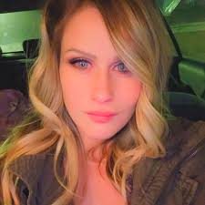 Joselyn Louise (@joselyn.louise) • Facebook