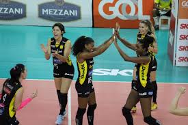 Sábados e domingos das 14:00 às 16:00 h. Praia Clube Passa Pelo Sao Caetano E Segue Invicto Na Superliga De Volei Lance