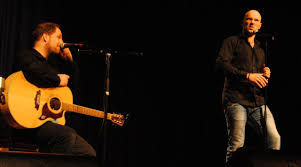 Discover the magic of the internet at imgur, a community powered entertainment destination. Underholdning As Moromenn Og Sexprat For Dagfinn Lyngbo