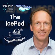 The IcePod with RV Polarstern Captain Thomas Wunderlich