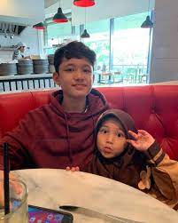 Siapa sangka, alwi assegaf ternyata memiliki garis keturunan dengan nabi muhammad saw lho. Siapa Nama Pacar Alwi Assegaf Pacar Alwi Assegaf Youtube Jadi Kalau Melihat Urutannya Dia Yang Ke 40 Dari Nabi Reckless Life