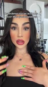 Las palabras se las lleva el viento ! Y que resultó siendo todo lo puesto  de lo que decía en su canción … niñas, siempre háganle caso a su instinto  !!! #ch#chismean#angelaaguilare#mexicantiktok