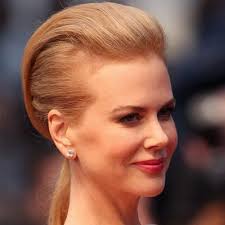 Peinados fáciles con tupés: mujeres famosas